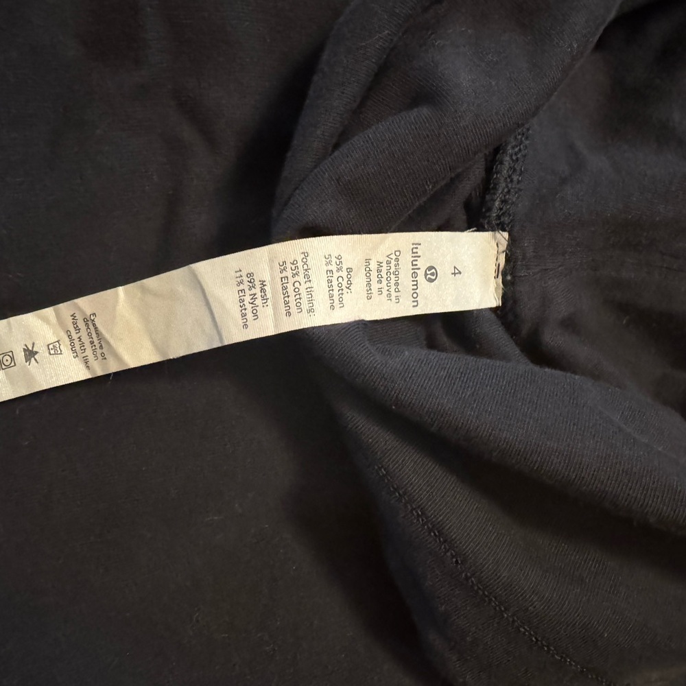 Lululemon Black Turtleneck Activewear - Picture 7 of 7